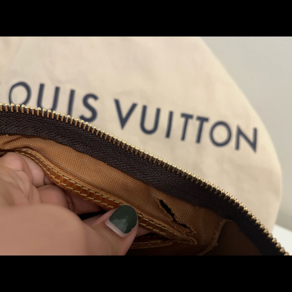 Louis Vuitton Speedy 30 - Picture 9 of 11